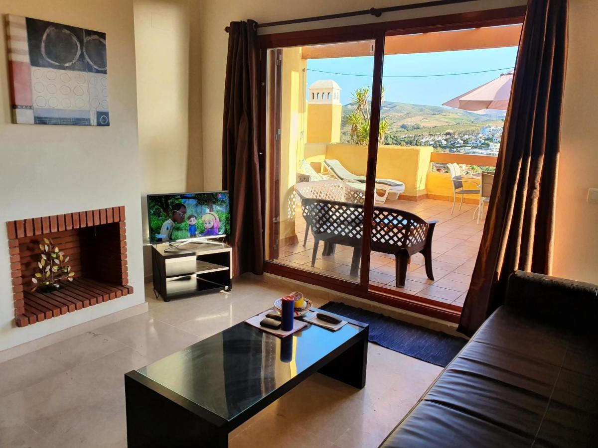 Seaview A Spectacular 3 Bed 3 Bathroom Penthouse Manilva Εξωτερικό φωτογραφία