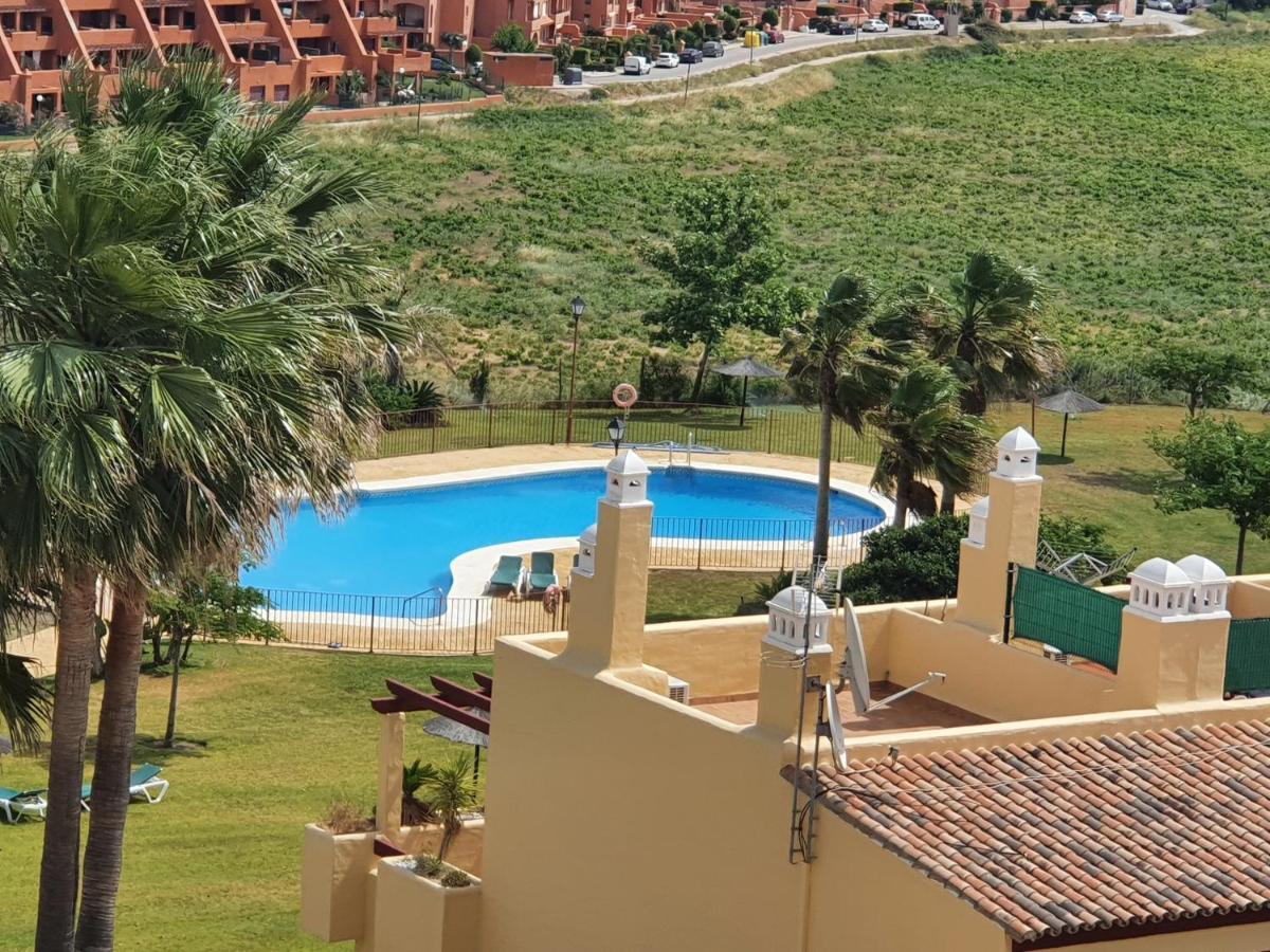 Seaview A Spectacular 3 Bed 3 Bathroom Penthouse Manilva Εξωτερικό φωτογραφία